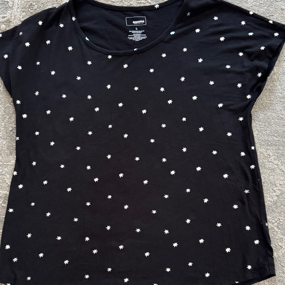 Sonoma Black Tee with Silver Star Pattern